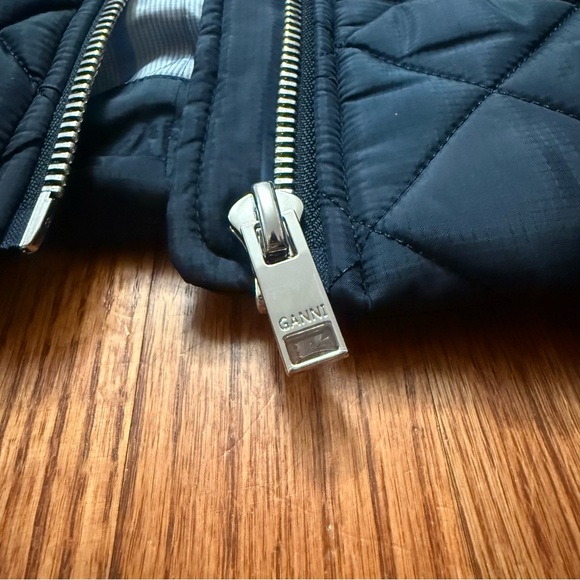 Ganni Recycled Ripstop Quilt Vest in Sky Captain blue recycled polyester size 36 - Picture 10 of 16